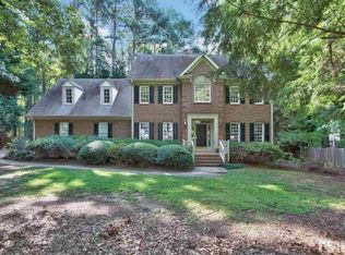 404 Grosvenor Dr, Raleigh, NC 27615