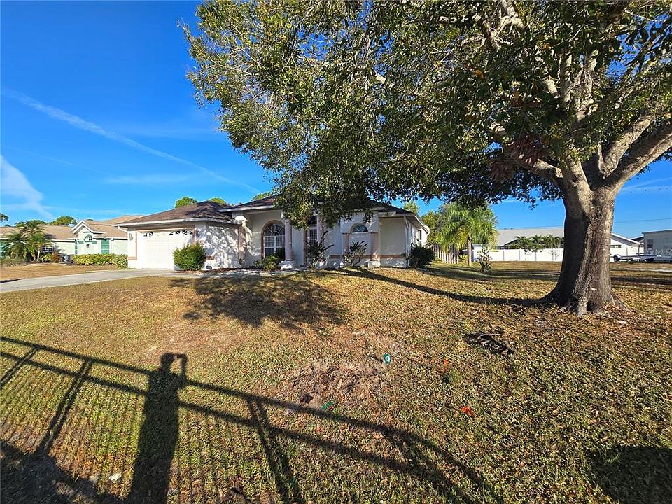 1st image of 23404 PEACHLAND BOULEVARD