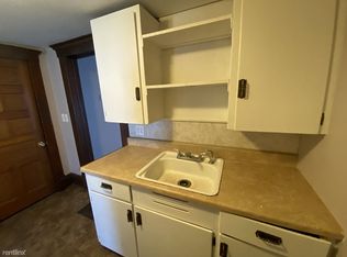 115 S Main St APT 2, Onsted, MI