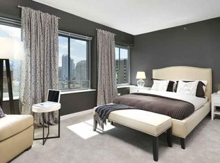 125 W Chestnut St #812, Chicago, IL 60610