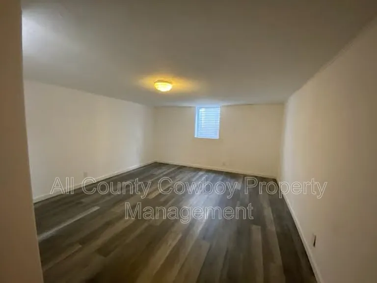 706 S 16th St — Photo 7