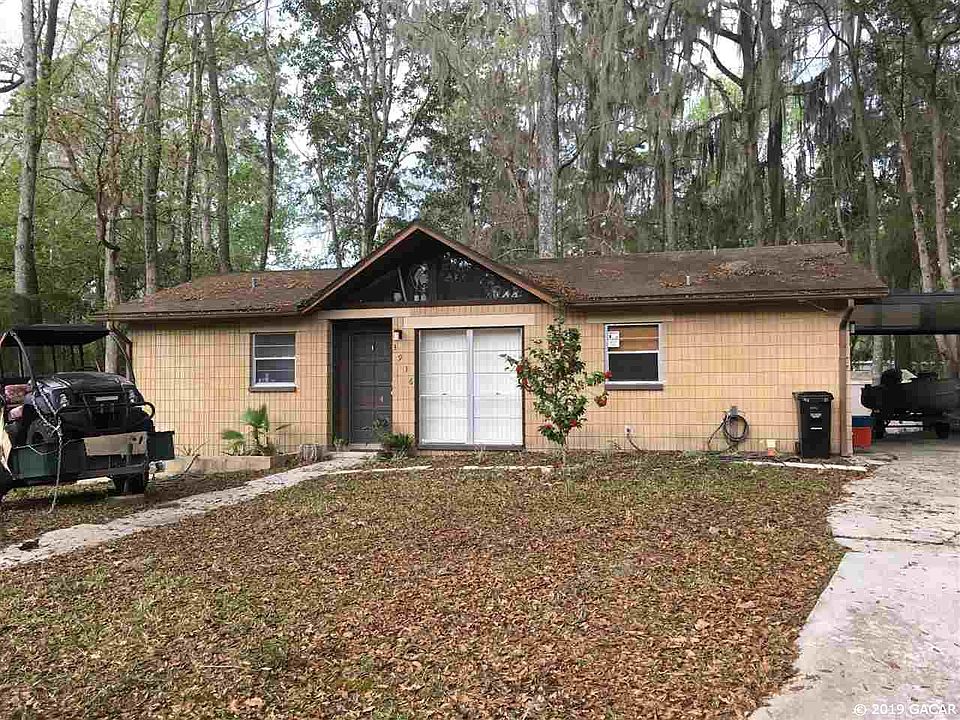 1st image of 3936 NW 30th Ter