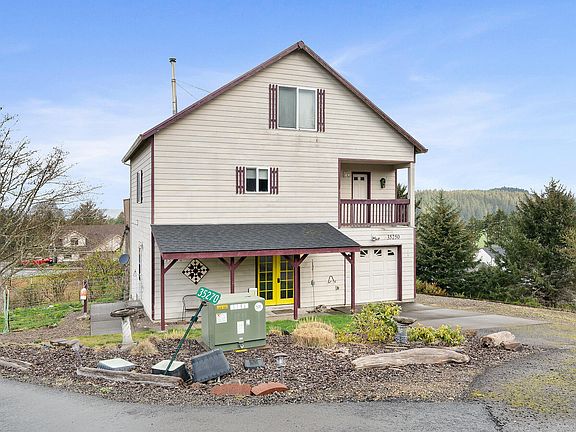 3rd image of 35250 Riverview Dr