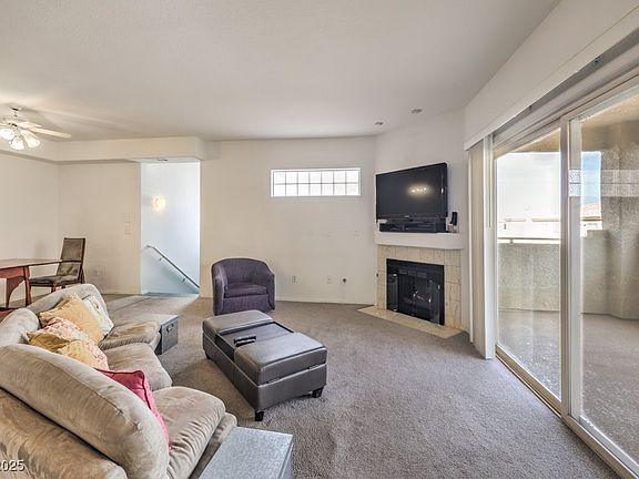 3rd image of 6909 Cobre Azul Ave Unit 202