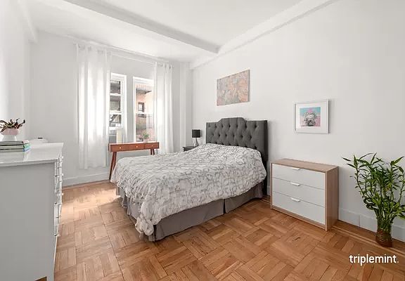 5th image of 416 Ocean Ave APT 30