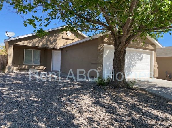 9643 El Patron Rd SW
