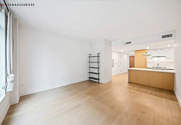2nd image of 319 Schermerhorn St APT 9D