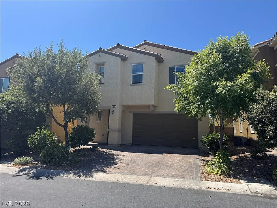 5027 Breaking Dawn Ct