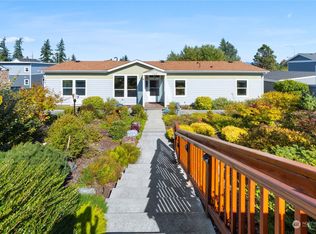 708 37th St, Anacortes, WA