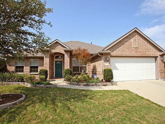 2nd image of 405 Highland View Dr