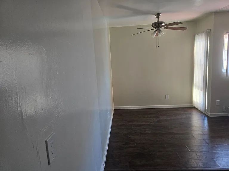 15425 Vanowen St. — Photo 3