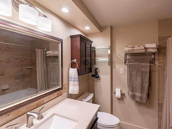 3rd image of 314 N Tamarron Dr Unit 225