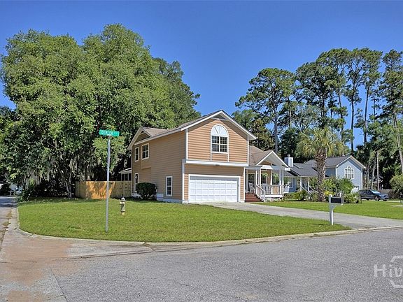 2nd image of 2 Oemler Court E