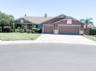 352 Fragrance Ct, Manteca, CA 95337