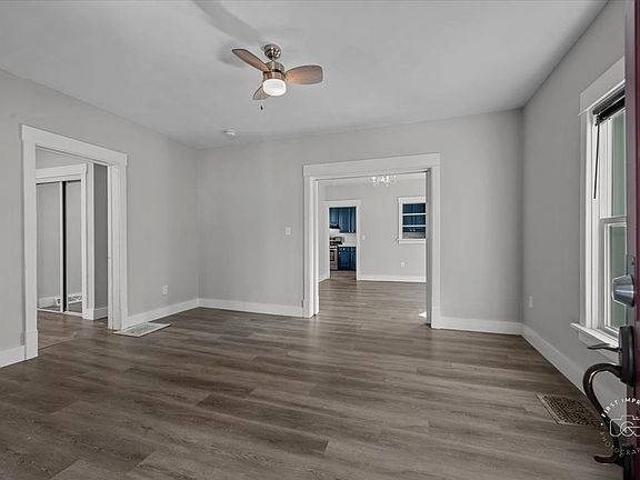 4th image of 510 N 4th St