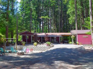 199 Mountain View Dr, Packwood, WA 98361