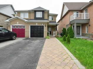 3838 Manatee Way, Mississauga, ON L5M 6Y1