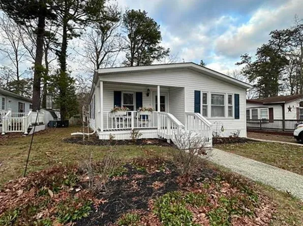 3 Hickory Ln, Mays Landing, NJ 08330