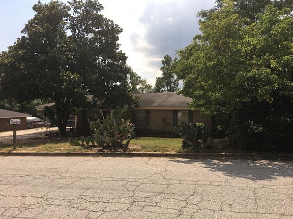 4th image of 2367 Amsterdam Dr