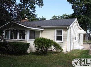8541 Oakwood Ct, Jackson, MI 49201