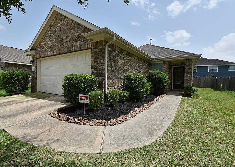 1st image of 8826 Wildbird Ln