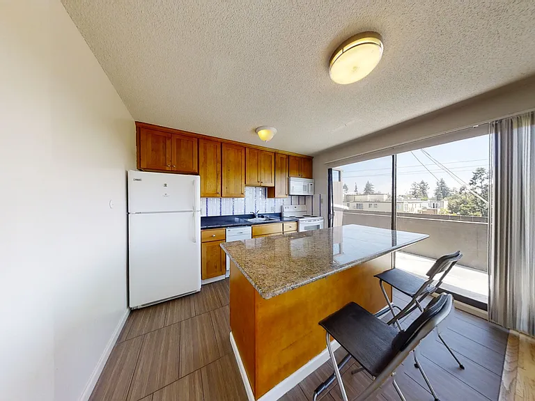 Parker House — Photo 4