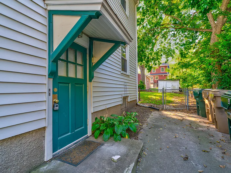 2615 Stevens St #B — Photo 3