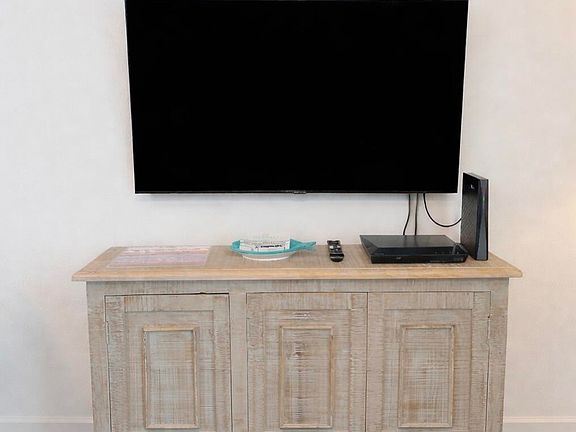 5th image of 145 Spires Ln APT 306