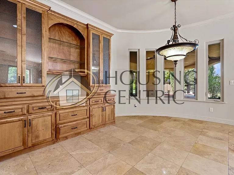 676 Glen Mady Way — Photo 34