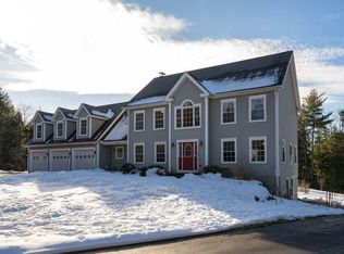 21 Lockland Dr, Windham, ME 04062
