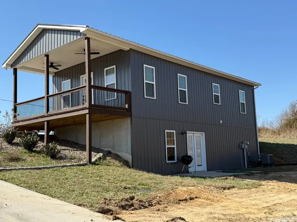 15 Cozy Ln, Burkesville, KY 42717