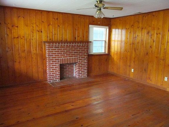 2nd image of 161 N Dalton St