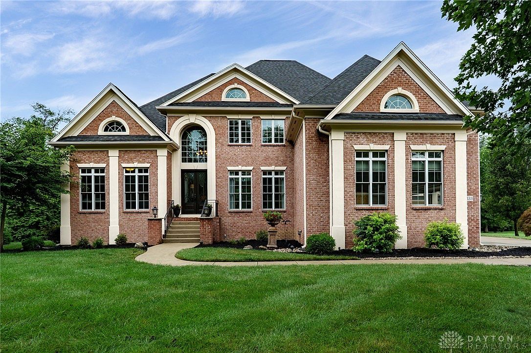 8533 Silver Oak Ct, Springboro, OH 45066 | Zillow