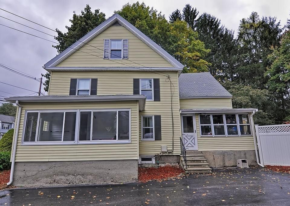 14 Winthrop St, Medway, MA 02053 Zillow