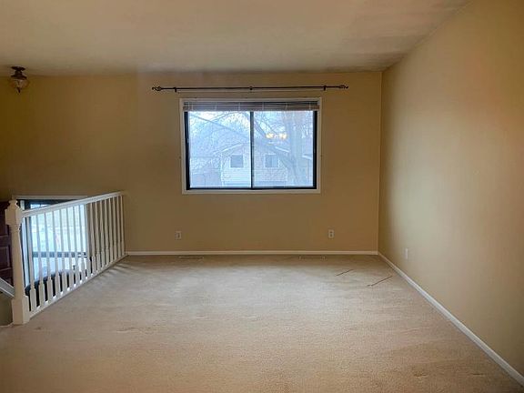3rd image of 14610 Gertrude St