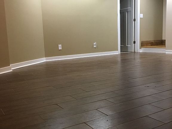 5th image of 3257 N Hoyne Ave