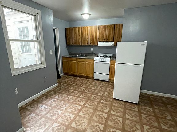 924 21st St APT 6, Union City, NJ 07087 | Zillow