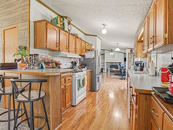 5th image of 30780 Stoney Rd