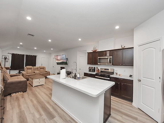 2nd image of 12214 Ridge River Ln