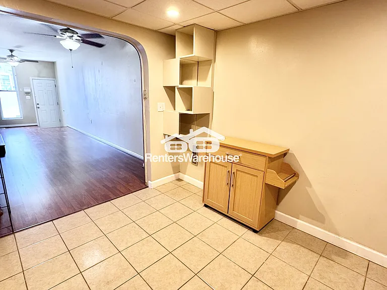 1516 Clarkson St — Photo 6