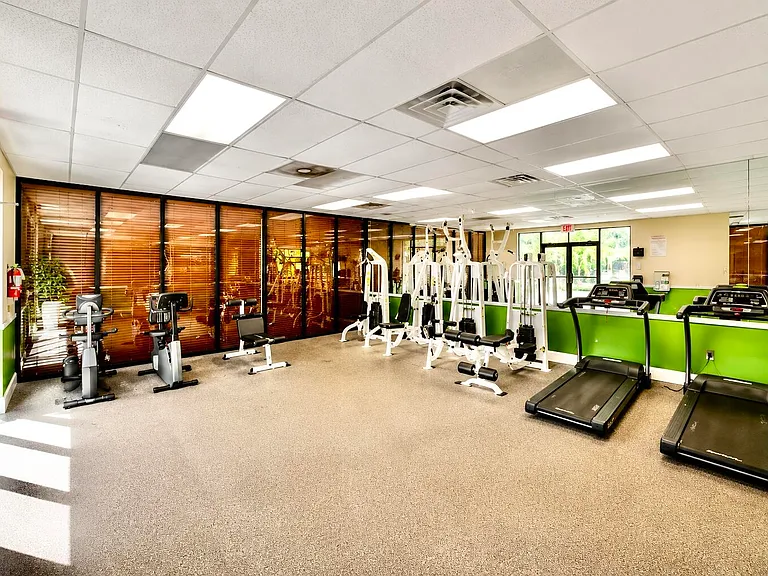 4205 N University Dr #106 — Photo 33