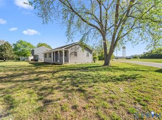 166 Rouzie Dr, Tappahannock, VA 22560