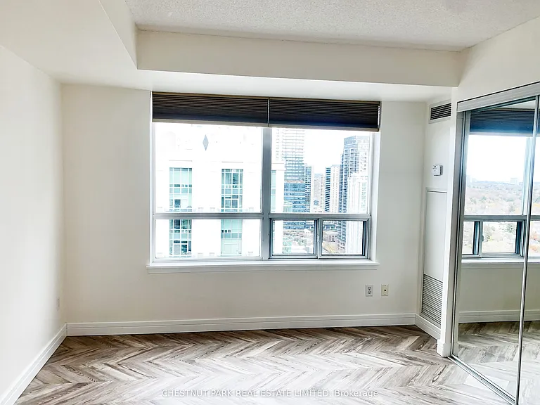 18 Harrison Garden Blvd #2504 — Photo 18