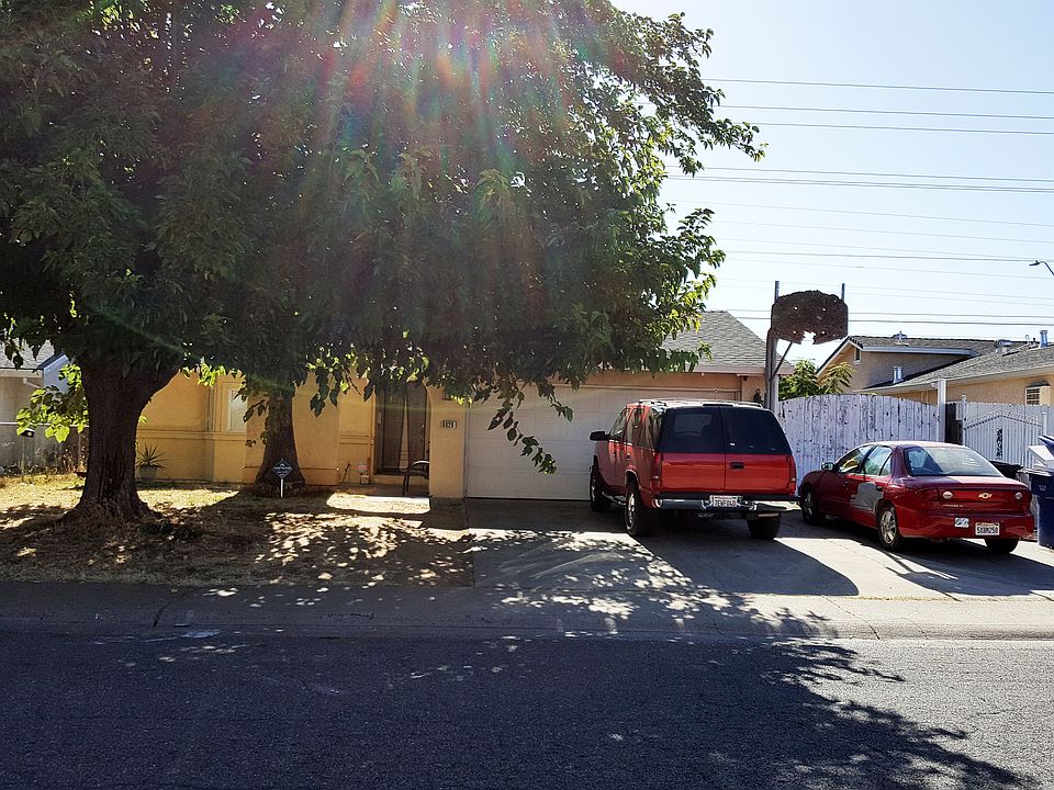 1st image of 8029 Rockhurst Way