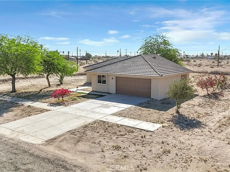 1341 Beach Club Dr — Photo 30