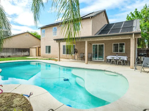 600 W Lake St, Kingsburg, CA 93631