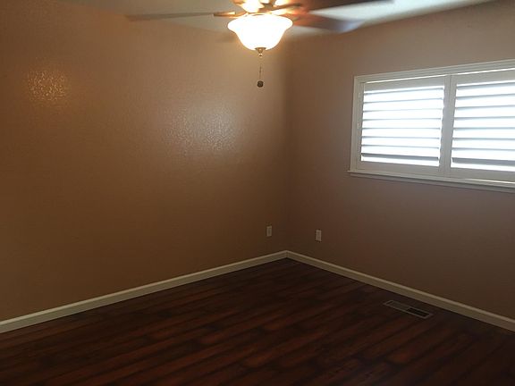 2nd image of 472 Cabernet Ct