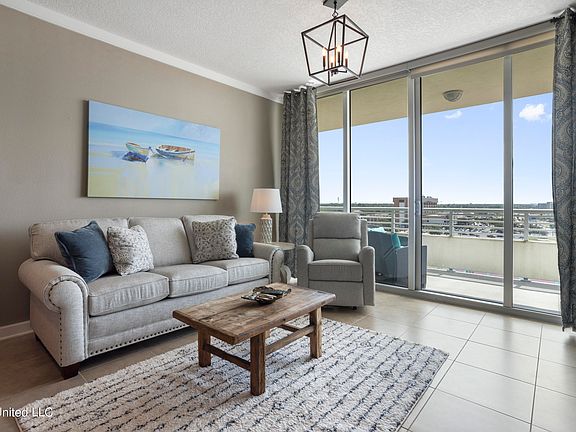 5th image of 2060 Beach Blvd Unit 707