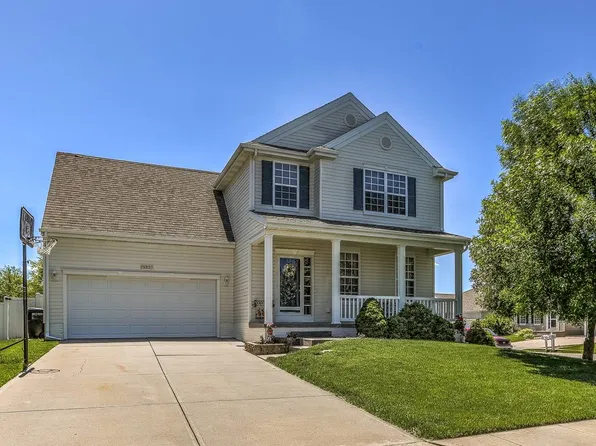 19827 E Westplains Rd, Gretna, NE 68028