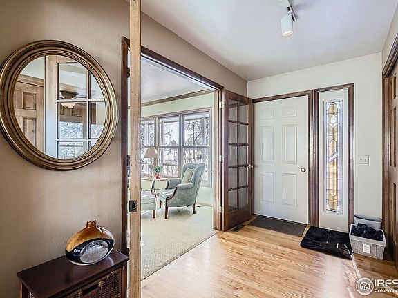 3rd image of 1318 Calabasas Ct